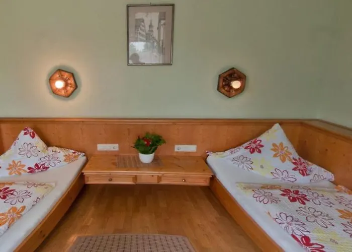 Kreuz! Einfach. Guenstig. Schlafen.